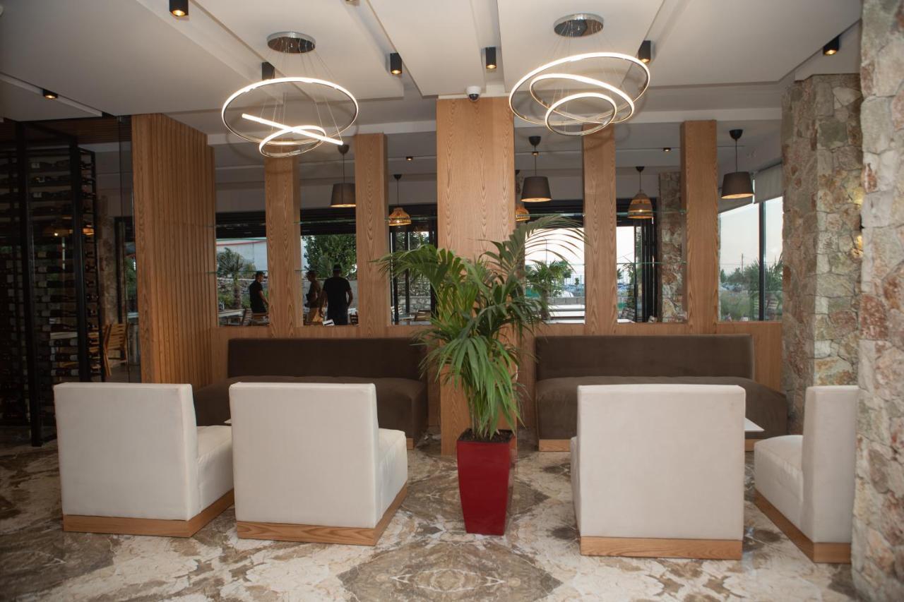 Hotel Кепаро Екстериор снимка