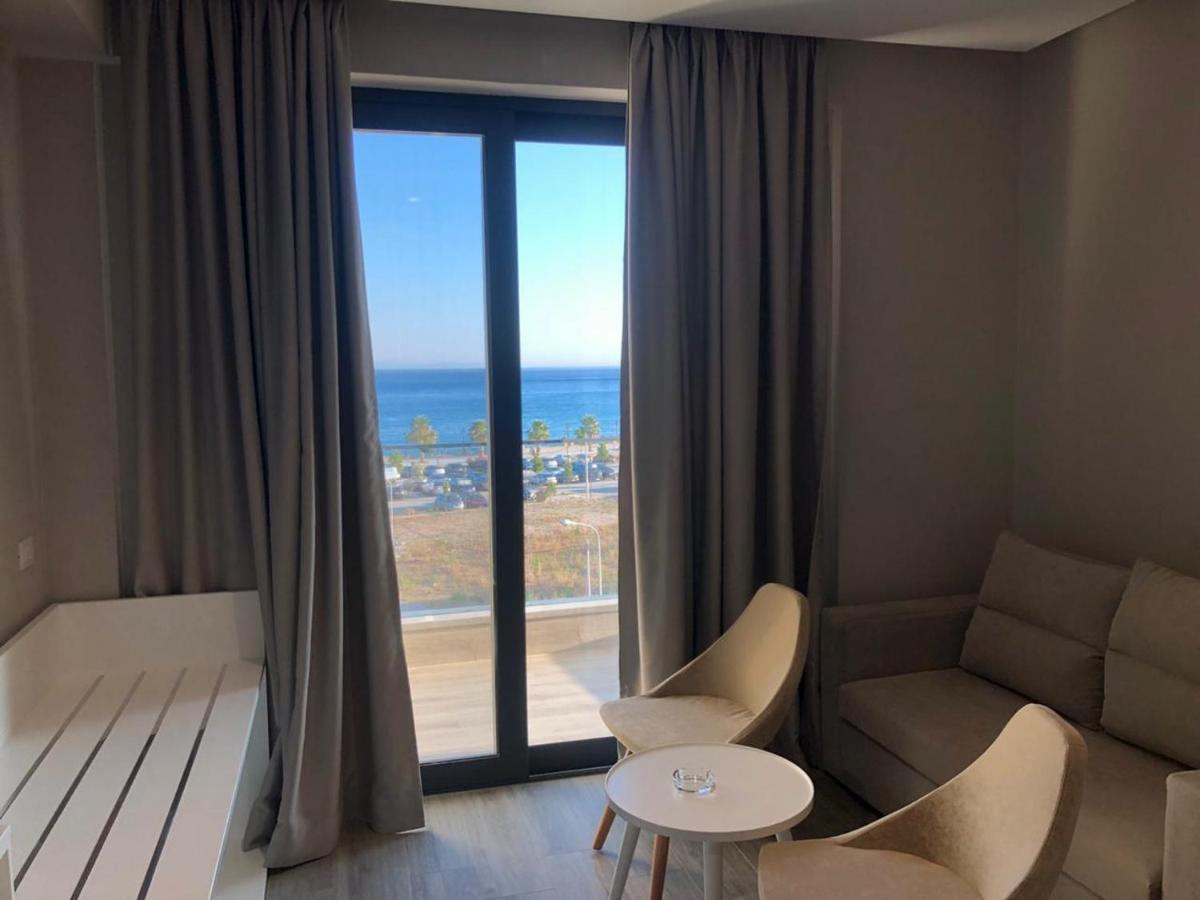 Hotel Кепаро Екстериор снимка